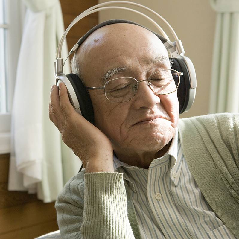 janssen-in-ireland-low-older-man-headphones-gettyimages-oncology.jpg